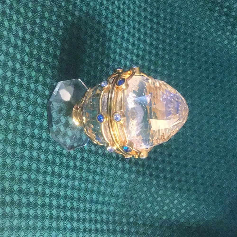 Swarovski Crystal Egg, Secrets collection, Retired
